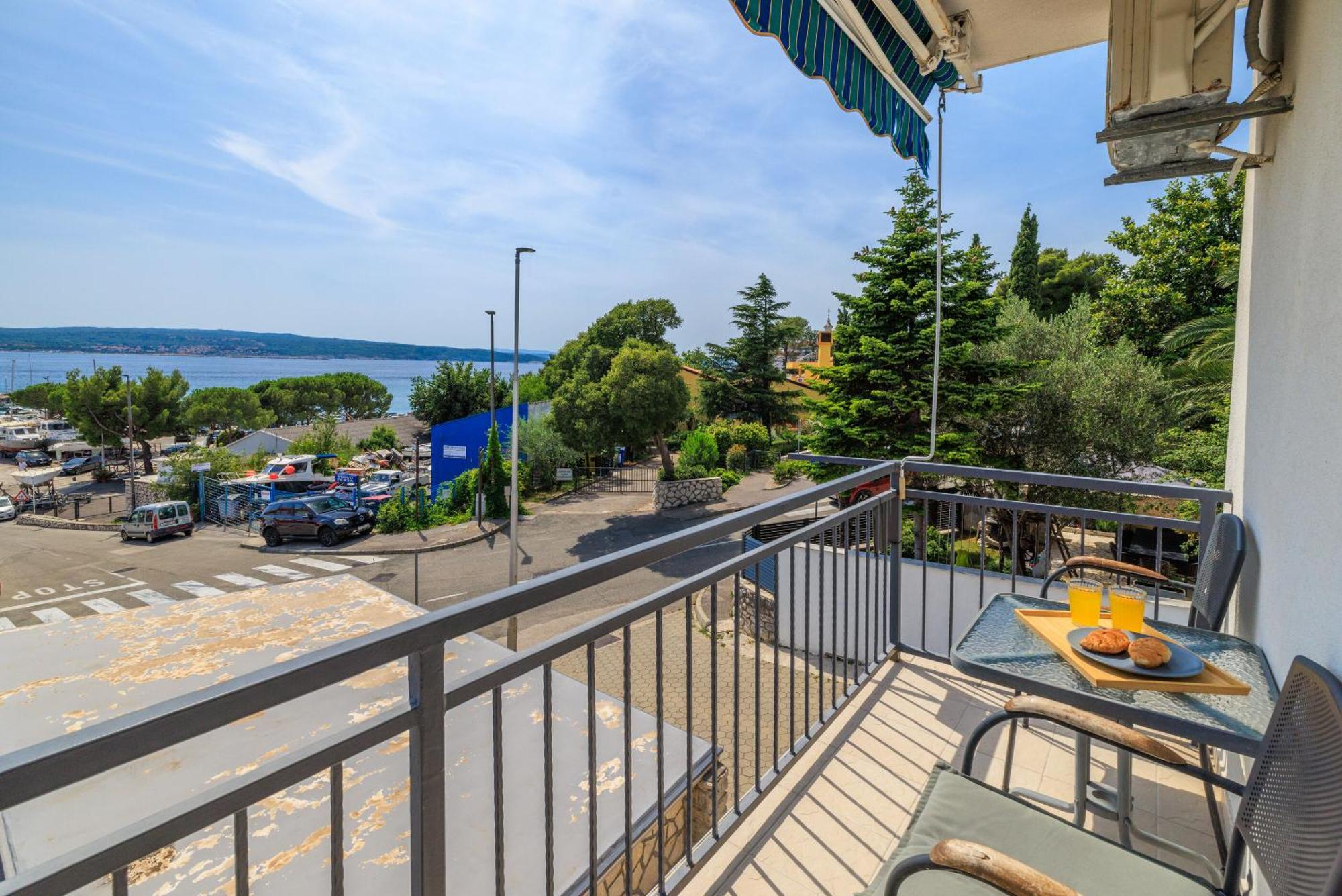 Apartment Mladen Crikvenica Exterior foto